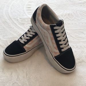 vans old skool chex platform skate shoe
